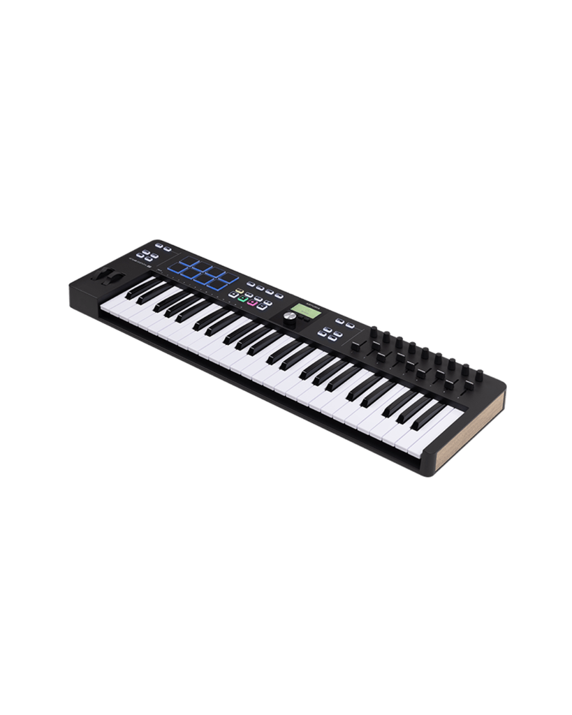 【O】ARTURIA KeyLab Essential 49 mk3 Sintetizador Keylab Essential 49 MK3, Black Edition - Arturia