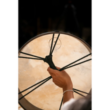 Tambor Ritual 16" – Parche de Piel de Cabra
