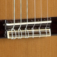 Guitarra Electroacústica Folk Cutaway Cedro Rojo